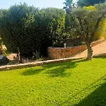 Les Demeures De Thau בית נופש *