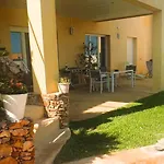 Les Demeures De Thau בית נופש בוזיג