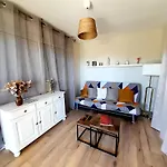 Les Demeures De Thau בית נופש