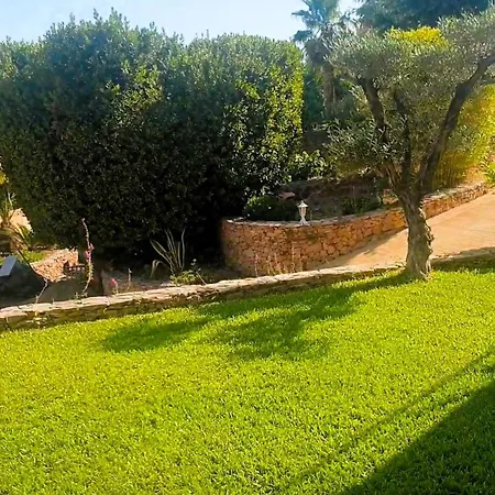 Les Demeures De Thau בית נופש *