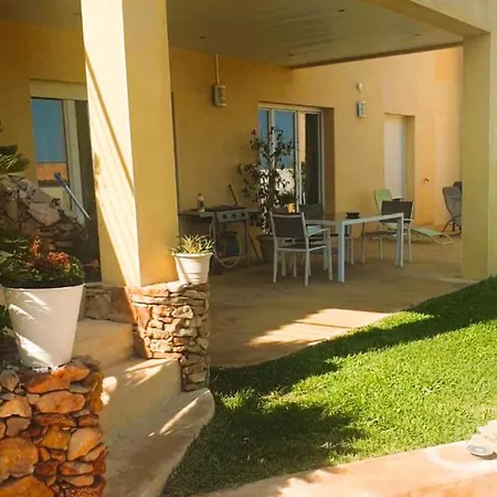 Les Demeures De Thau בית נופש בוזיג