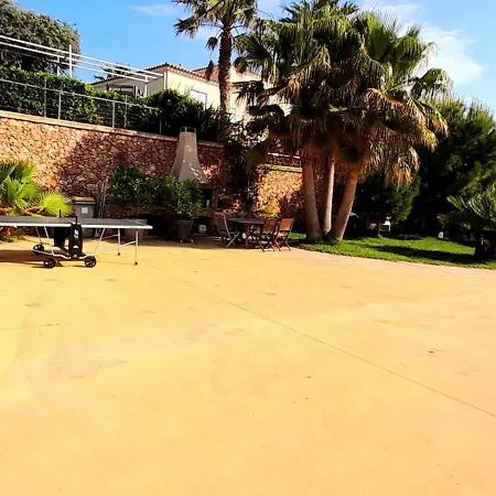 Les Demeures De Thau בית נופש בוזיג