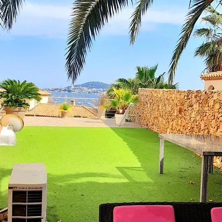 בית נופש Les Demeures De Thau *