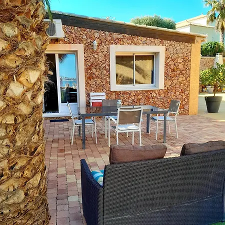 Les Demeures De Thau בוזיג