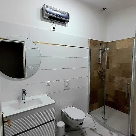 בית נופש Les Demeures De Thau *